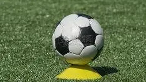 罗志祥美国街头独照曝光，疑似复出引关注，正面回应网友调侃